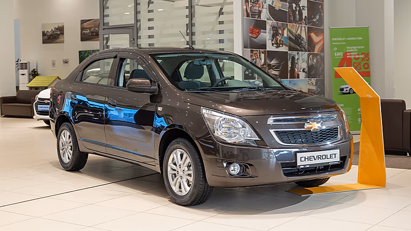 Kazahsztán autópiacának 80%-a egyenlően két szegmensre oszlik: a 16 500 euróig és 33 000 euróig terjedő autókra. A Chevrolet Cobalt vezető szerepet tölt be az első szegmensben.