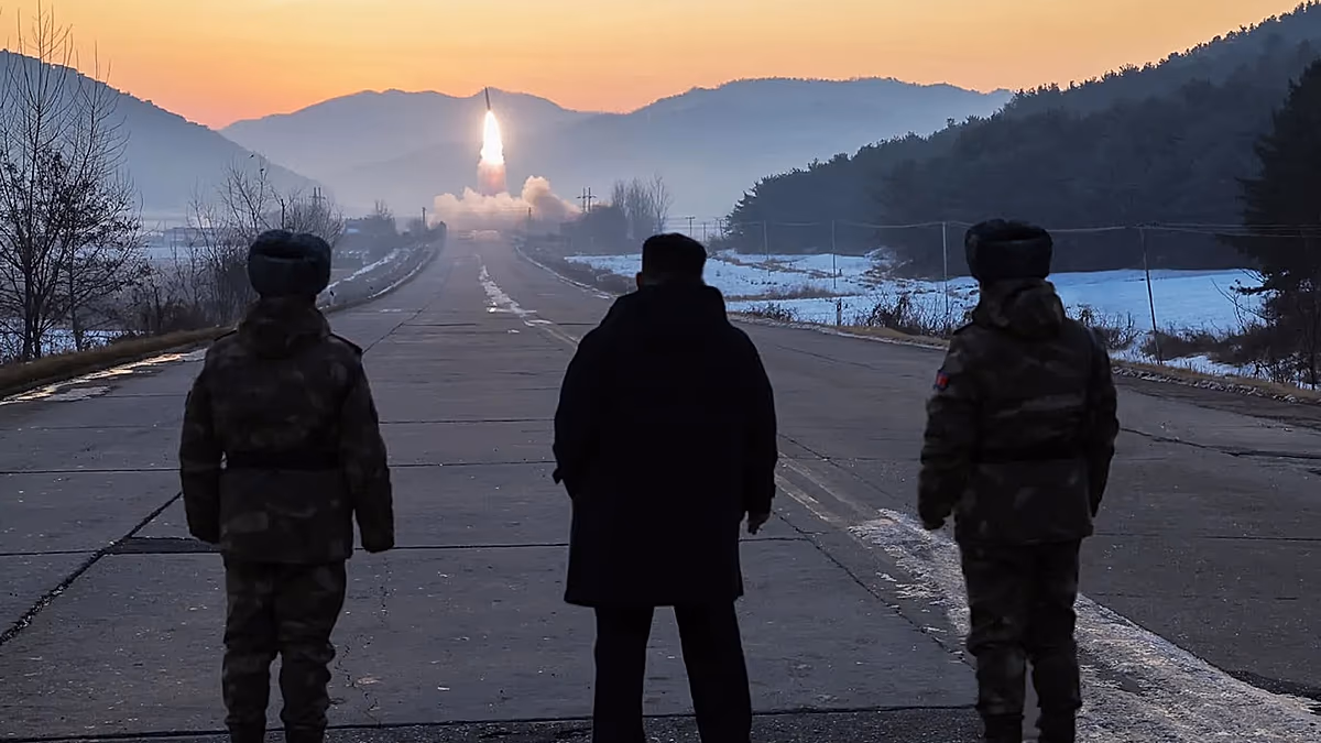 Észak-Korea szerint a legutóbbi rakétatesztek új hiperszonikus fegyverrendszereket tartalmaztak
