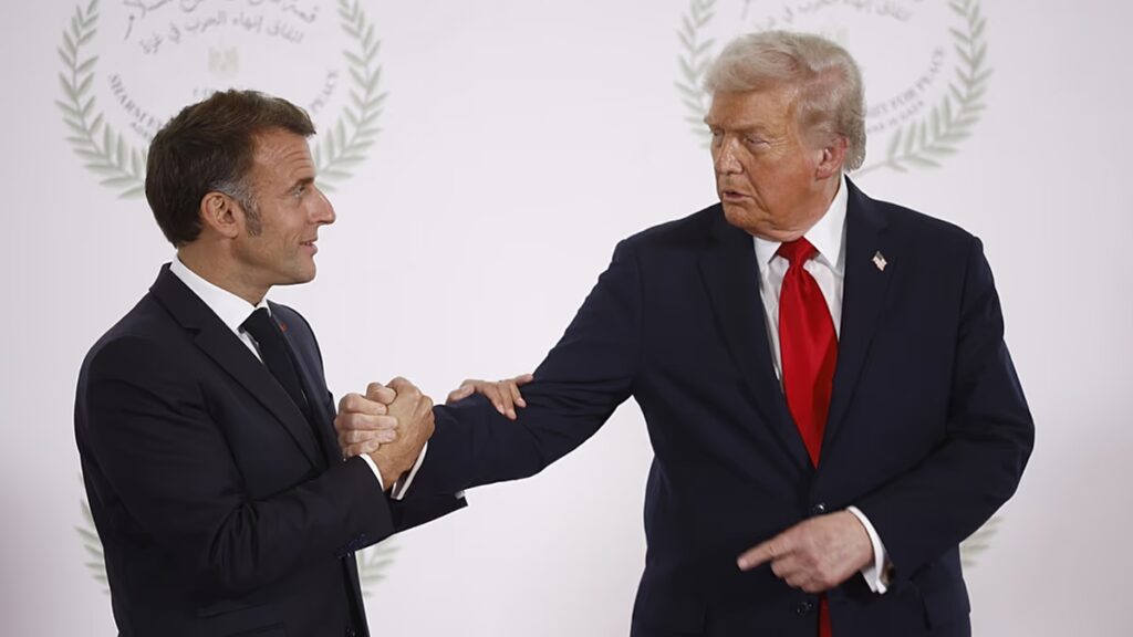 Macron azzal vádolja az Egyesült Államokat, hogy „fokozatosan elfordul” a szövetségeseitől a francia nagykövetekhez intézett beszédében