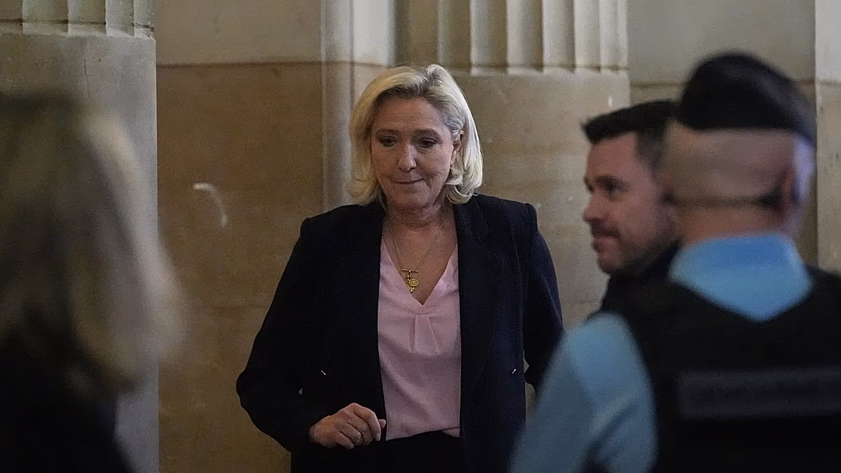A francia Marine Le Pen visszatér a bírósághoz, mivel a fellebbezés eldöntheti 2027-es elnöki sorsát