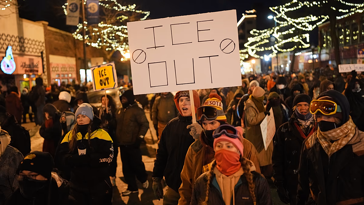 Egyre szaporodnak a felszólítások, hogy az ICE hagyja el Minnesotát a legutóbbi polgárlövés után
