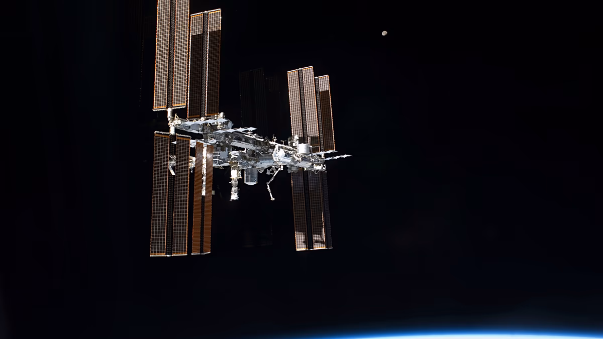 A NASA egy ritka mozdulattal lerövidíti az űrállomás küldetését egy űrhajós egészségügyi problémája miatt