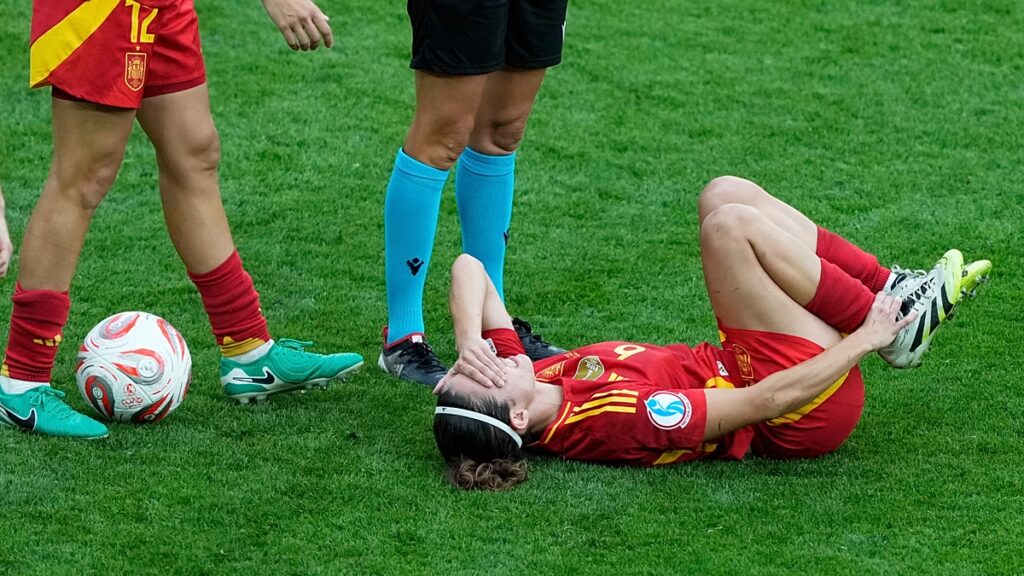 A tanulmány megállapította, hogy a futballisták hosszabb felépülési időre számíthatnak, ha menstruációjuk során megsérülnek
