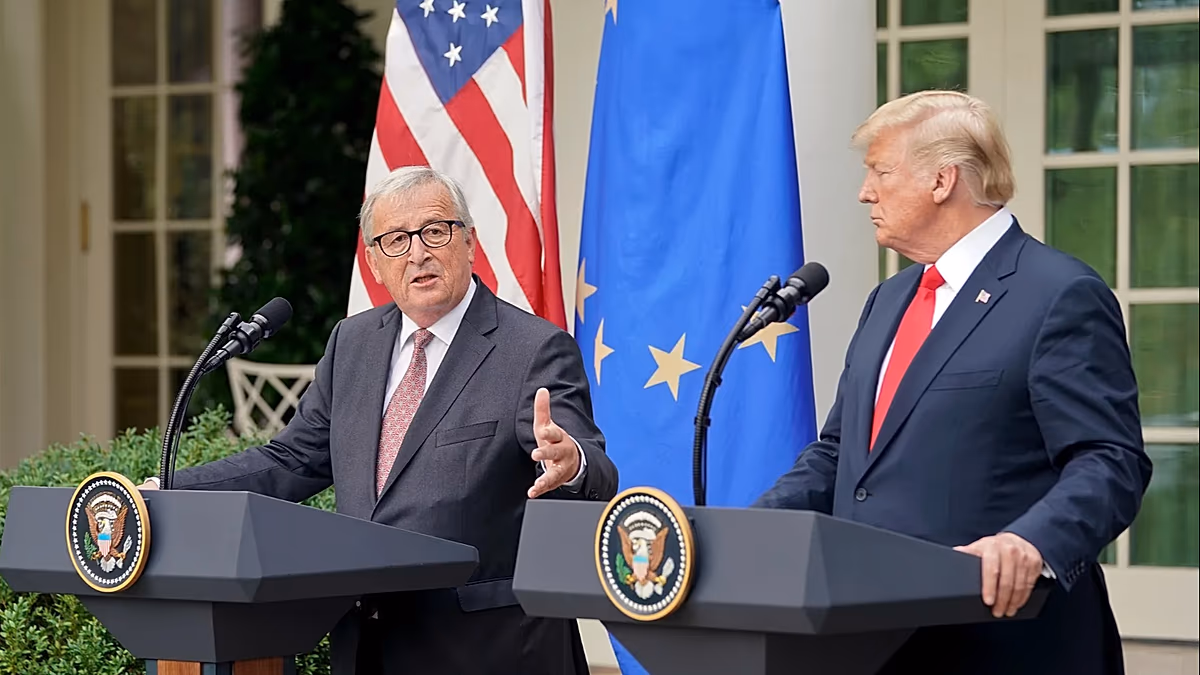 Juncker volt bizottsági elnök szerint az EU nem az Egyesült Államok rabszolgája
