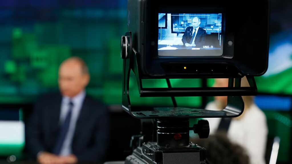 Nyomás alatt van az uniós demokrácia? A külföldi információmanipuláció a második legnagyobb fenyegetés