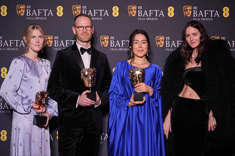 Balról: Andrea Berentsen Ottmar, Joachim Trier, Maria Ekerhovd és Renate Reinsve a nem angol nyelvű filmért a „Szentimentális érték” díjával 2026. február 22.