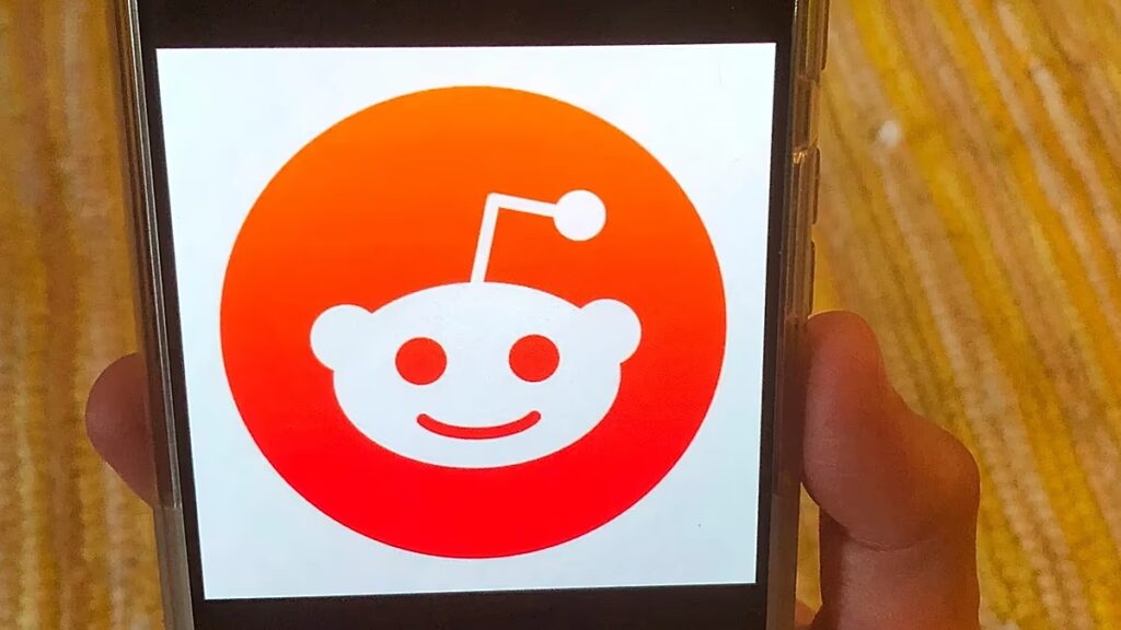 A Reddit 16 millió eurós bírságot szabott ki az Egyesült Királyságban, mert nem védi meg a gyerekeket