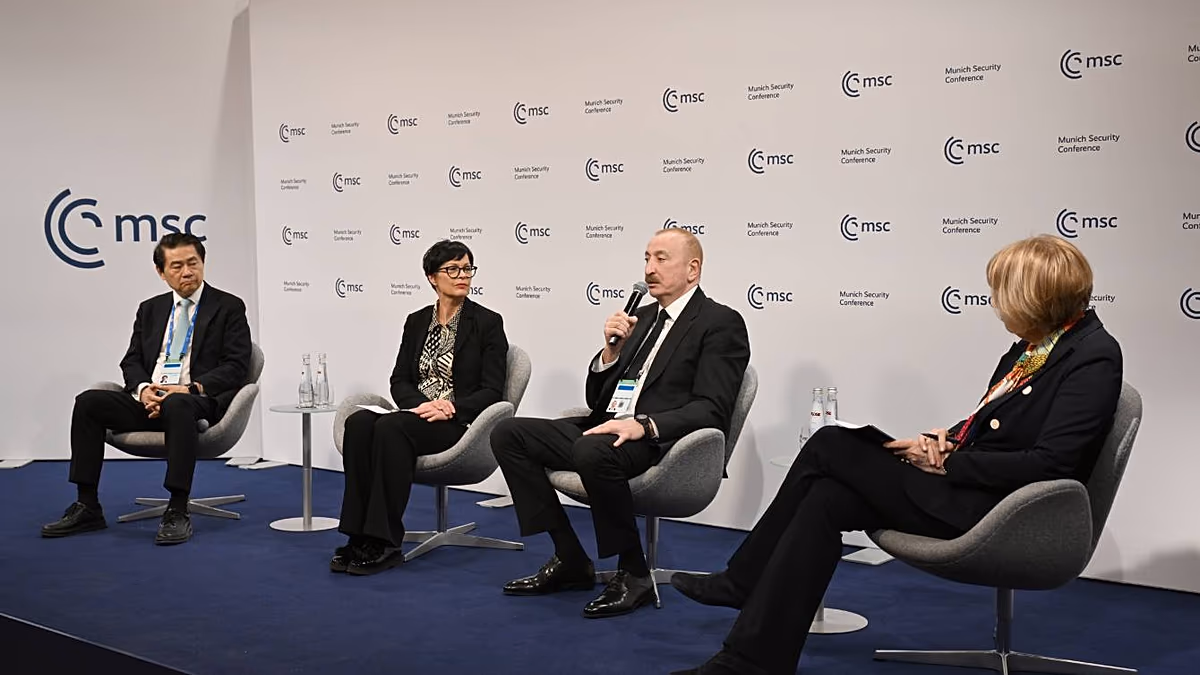 Alijev szerint Oroszország "szándékosan megtámadta" Azerbajdzsán kijevi nagykövetségét