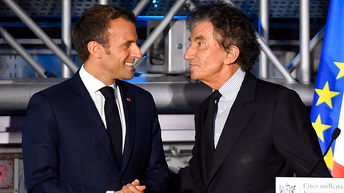 Az Epstein-kapcsolatok miatt a volt francia kulturális miniszter kilép az Arab Világintézetből