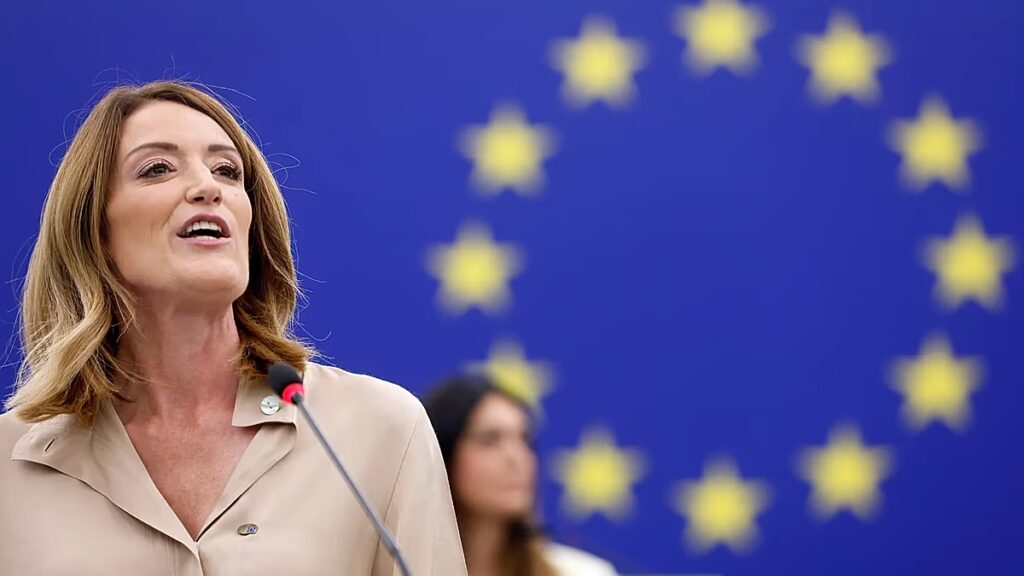 Kizárólagos: az Európai Parlament elutasítja a francia nacionalista diák egyperces néma elrendelését