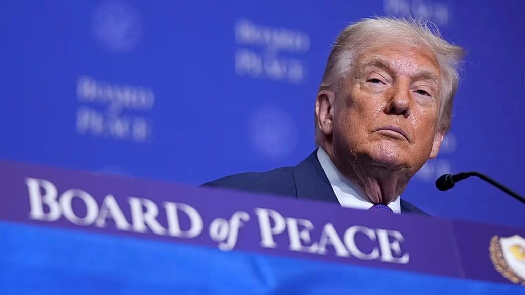 Trump az Egyesült Államok és Irán közötti feszültség fokozódásával elindítja a "Béketanácsot".