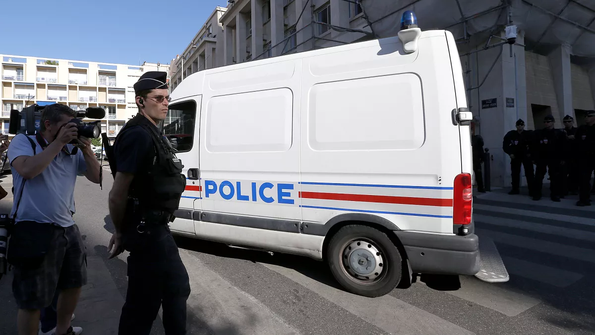 A francia szélsőjobboldali aktivista gyilkossági ügyében letartóztatták a gyanúsítottak személyazonosságára vonatkozó téves információkat