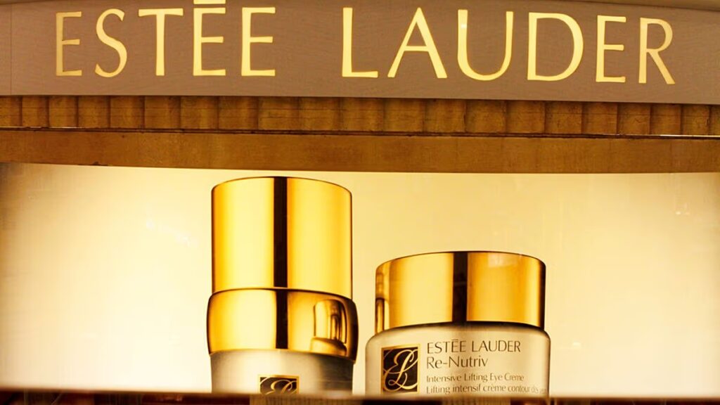 Estée Lauder és Puig 35 milliárd eurós egyesülési tárgyalásokat folytat a nagy szépségmárkák egyesítése érdekében