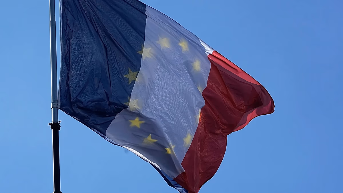 Francia blokád fenyegeti a Bizottság azon terveit, hogy gyorsítsák az angol nyelvű kereskedelmi ügyleteket