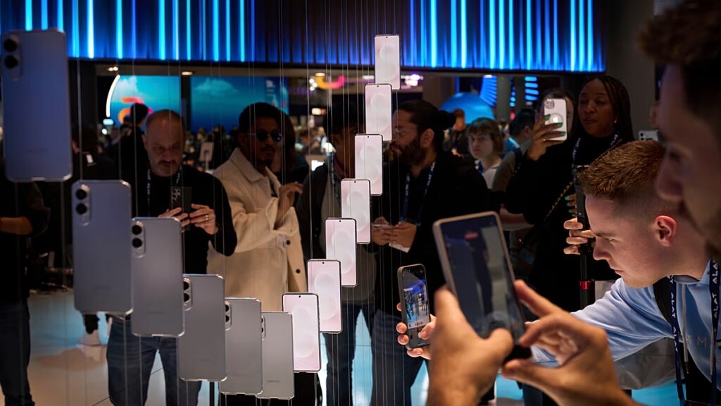 Mobile World Congress 2026: A robottelefonoktól az európai 5G figyelmeztetésig lehet, hogy „kikerült a játékból”
