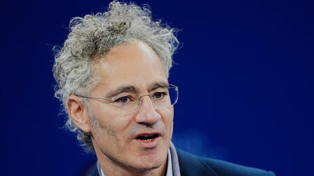 „Egy szupergonosz csapongásai”: Palantir „kiáltványa” mesterséges intelligencia-fegyvereket és kulturális alsóbbrendűséget állít