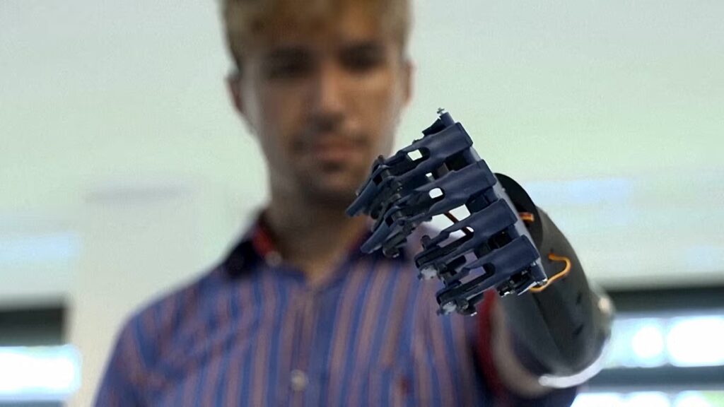 Mexikói kutatók egyszerűsített robotkart fejlesztenek ki, amelyet egy egyszerű gyerekkori ígéret ihletett