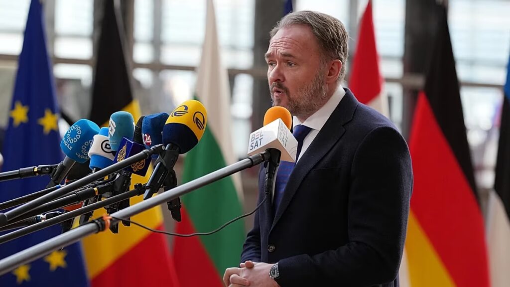 Az EU felszólítja a tagállamokat, hogy mérsékeljék az olajkeresletet, és készüljenek fel az elhúzódó fennakadásokra