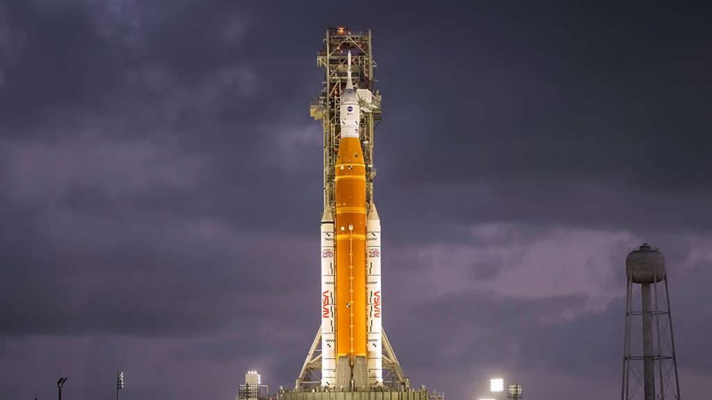 Az emberek 50 év után először indulnak vissza a Hold felé: Mit kell tudni a NASA Artemis II-ről
