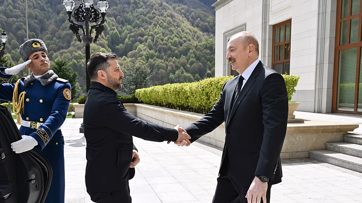 Zelenszkij készen áll arra, hogy Putyinnal Azerbajdzsánban találkozzon