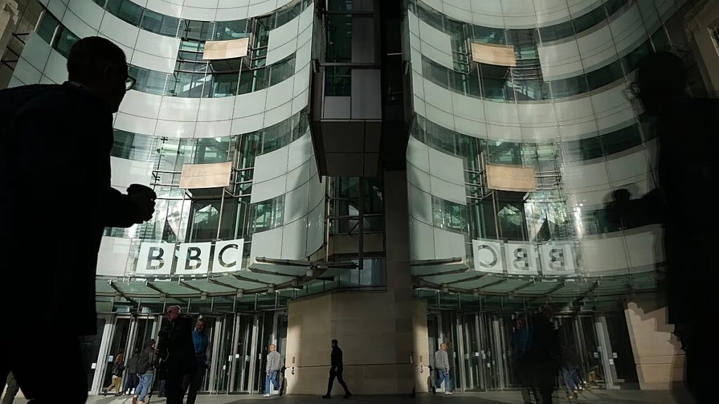 A Google korábbi vezetője, Matt Brittin kezébe veszi a botrány sújtotta BBC közszolgálati műsorszolgáltató irányítását