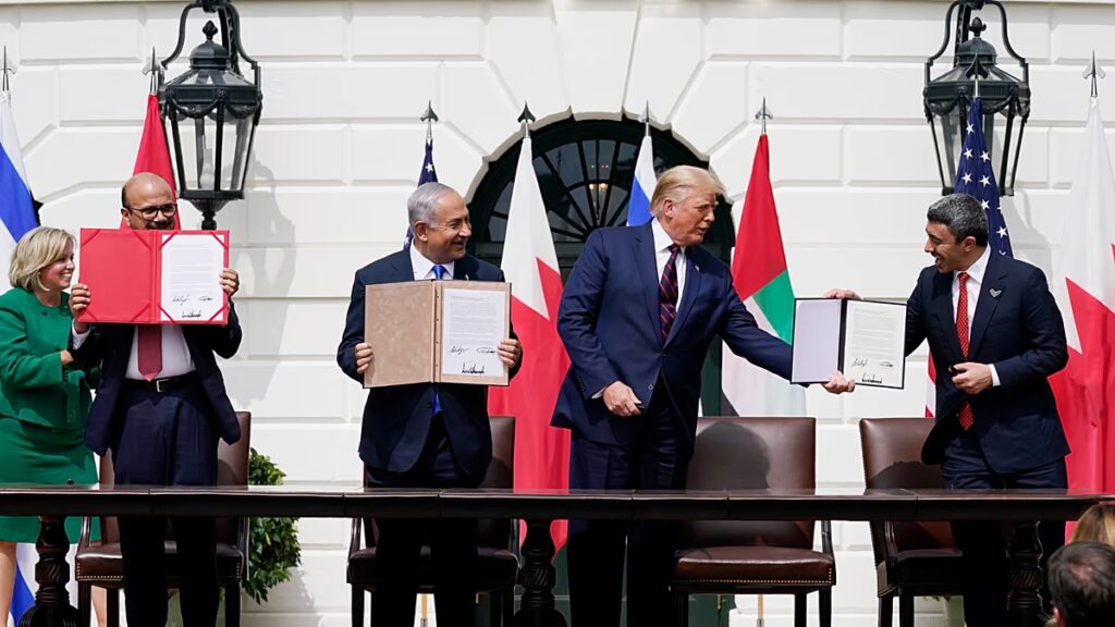Mik az Ábrahám-egyezmények – és miért törekszik Trump ezek kiterjesztésére?