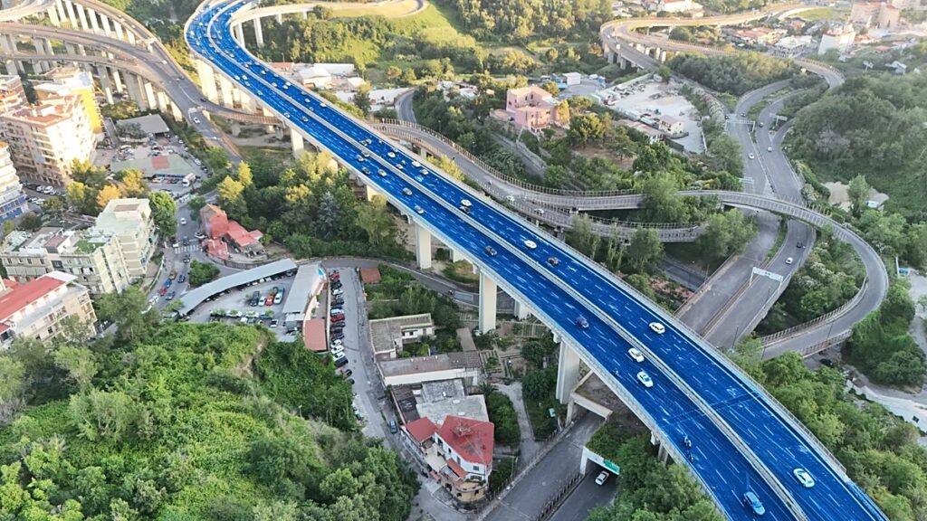 A nápolyi körgyűrű Olaszország első intelligens útja: átalakítja a jövőbeli mobilitást