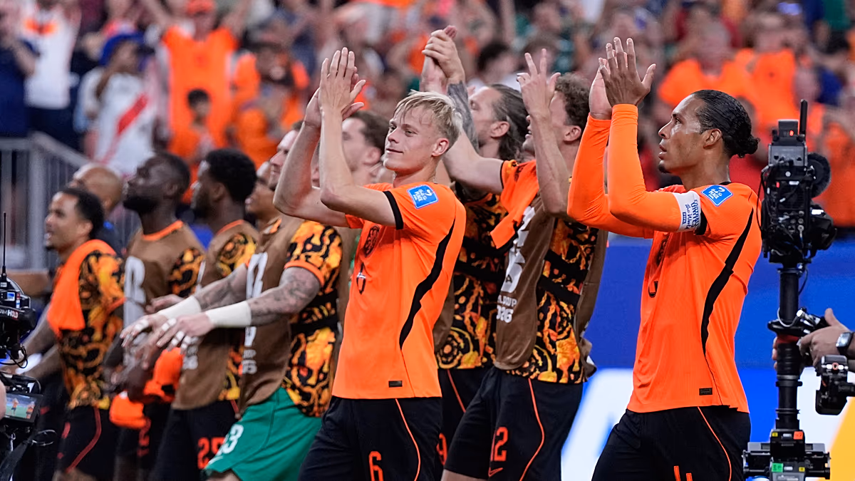 Világbajnokság: Hollandia nagyot nyer, míg Németország kerüli az ijedtséget