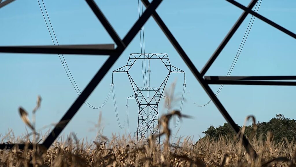 Az EU energiaminiszterei a Brüsszellel folytatott viták után nagyobb szerepet biztosítanak a blokk jövőbeli villamosenergia-hálózatában