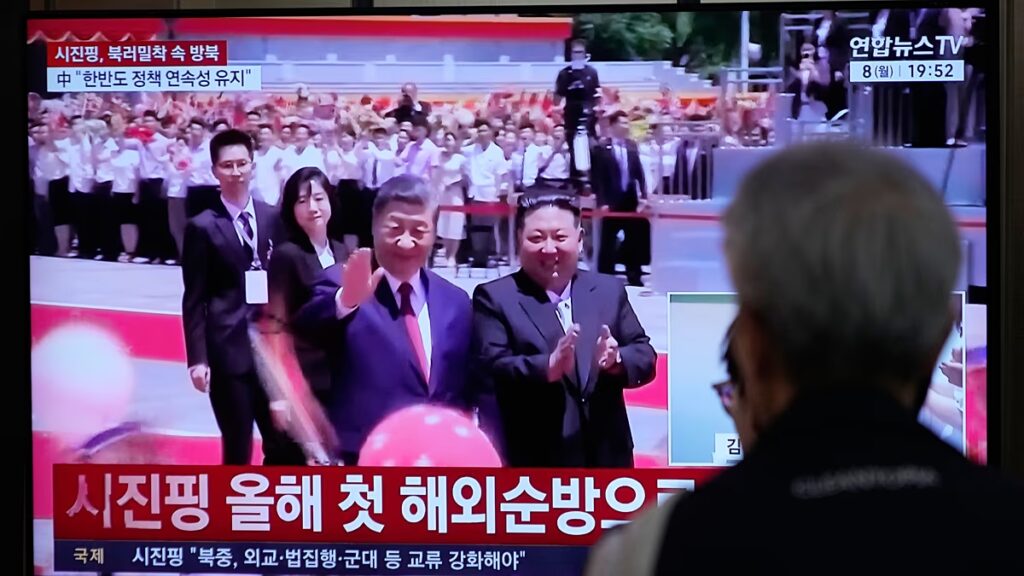 Hszi Csin-ping találkozik Kim Dzsong Unnal, miközben Kína és Észak-Korea szorosabbra fűzi a szövetséget