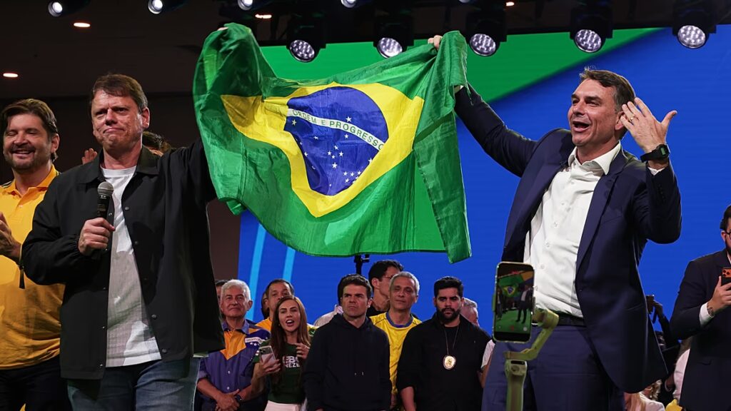 A brazil Flávio Bolsonaro kihívja Lulát, miután megnyerte a párt jelölését