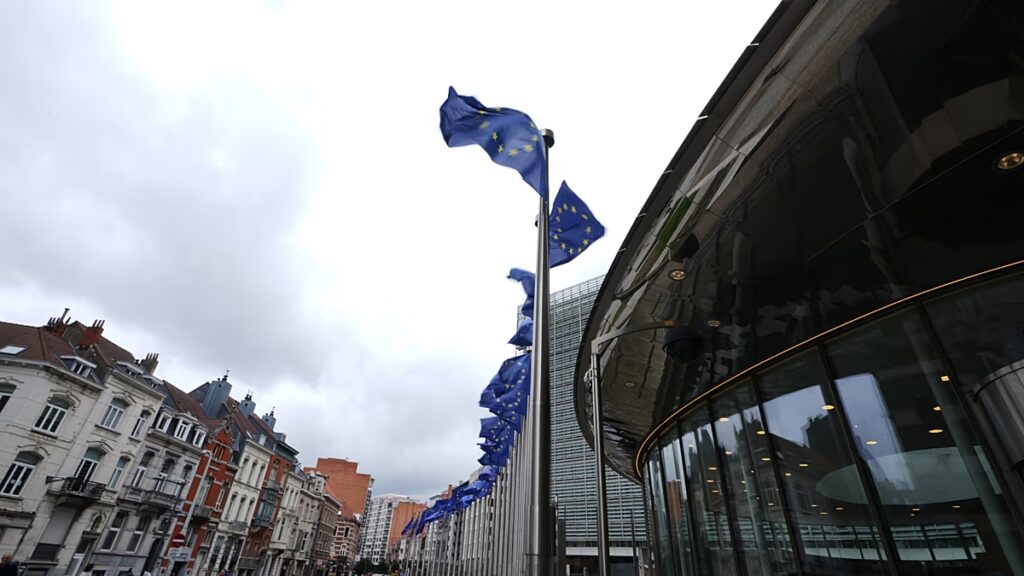 Az EU fővárosai lemaradnak Brüsszeltől a személyzet és a technológia terén